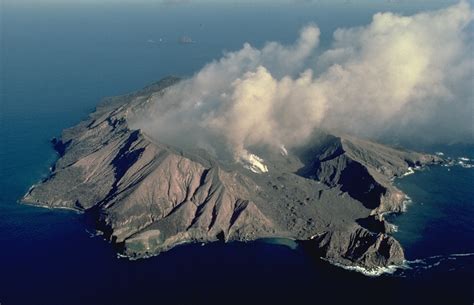 Global Volcanism Program | Image GVP-00341