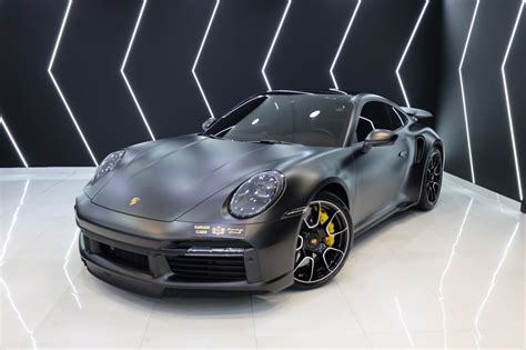 Porsche 911 Turbo S - Al Senani