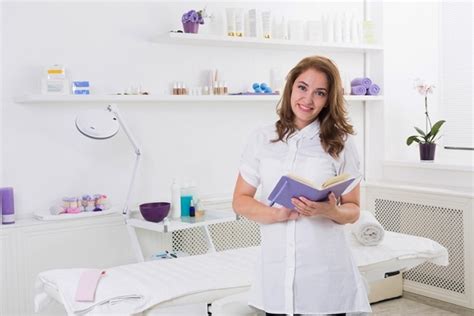 4 Reasons You Should Enroll in Medical Esthetician Training