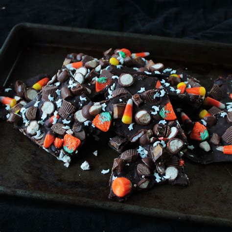 Food Nasty: Halloween Cancy Chocolate Bar