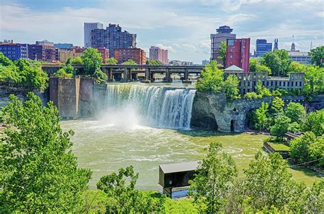 Rochester NY High Falls Waterfall Photograph by Toby McGuire