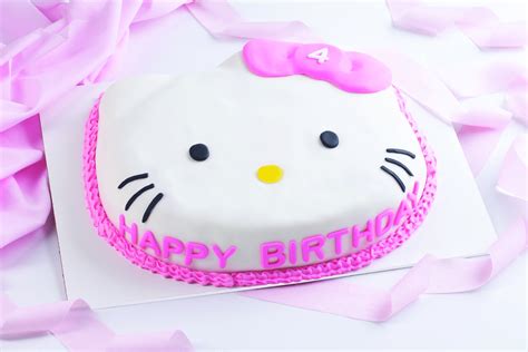 Hello Kitty Cake - Kosher.com