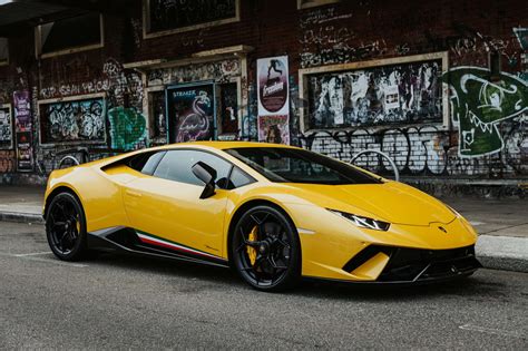 Lamborghini Huracan Performante Yellow - Perth Super Car Hire