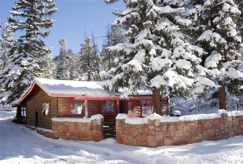 Rocky Mountain Lodge: Bed & Breakfast and Cabins | Pikes Peak Area ...