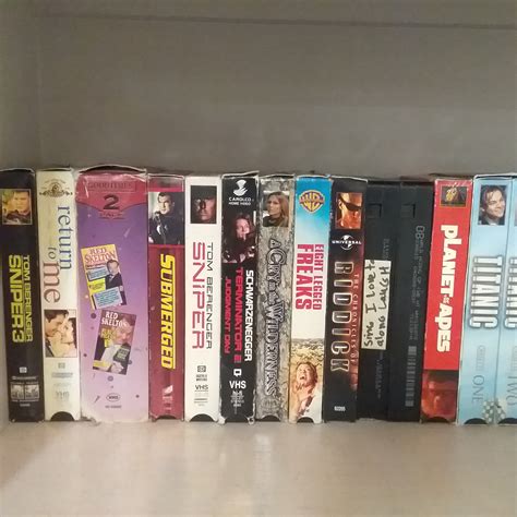 Lot Detail - DVD & VHS MOVIES