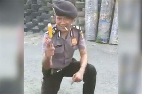 Gambar Polisi Lucu - 55+ Koleksi Gambar