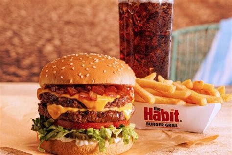 Craving a burger? Here are 10 fast food options you need to try