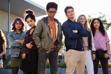 Runaways Renewed for Season 2