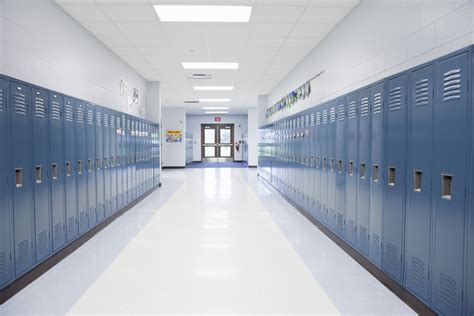 Free Cliparts School Hallway, Download Free Cliparts School Hallway png ...