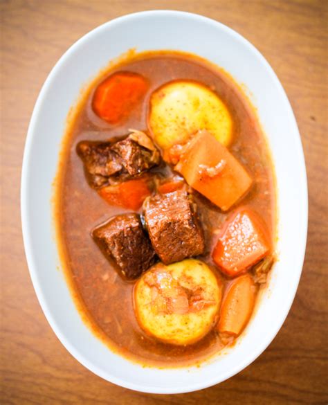 Baharat-spiced beef stew