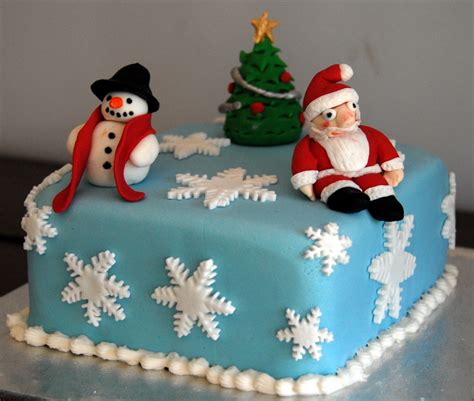 Free greeting cards, Download cards for festival: Christmas cake ...