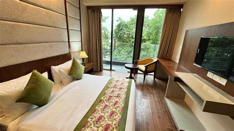 50 Best Hotels in delhi with Private pool