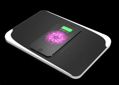 Wireless Charging Station Charges 6 Devices Simultaneously - Geeky Gadgets