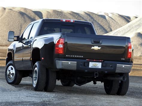 CHEVROLET Silverado 3500HD Crew Cab Specs & Photos - 2008, 2009, 2010 ...