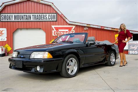 1989 Ford Mustang | American Muscle CarZ