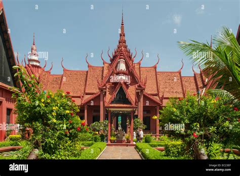 Garden of National Museum, Phnom Penh, Cambodia Stock Photo - Alamy