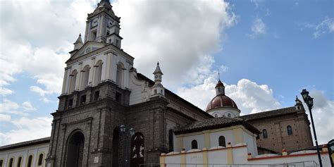 Cotacachi, Ecuador - Tourist places. Where to go. What to do - PlanetAndes