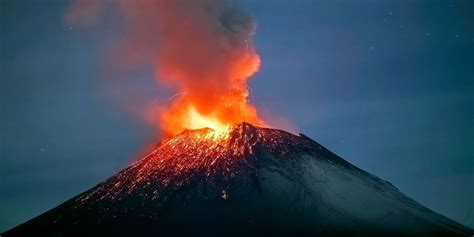 Popocatépetl Volcano in Mexico: What We Know as Eruption Alert Level ...