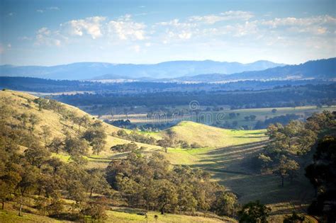 207 Landscape Rolling Hills Australian Countryside Stock Photos - Free ...