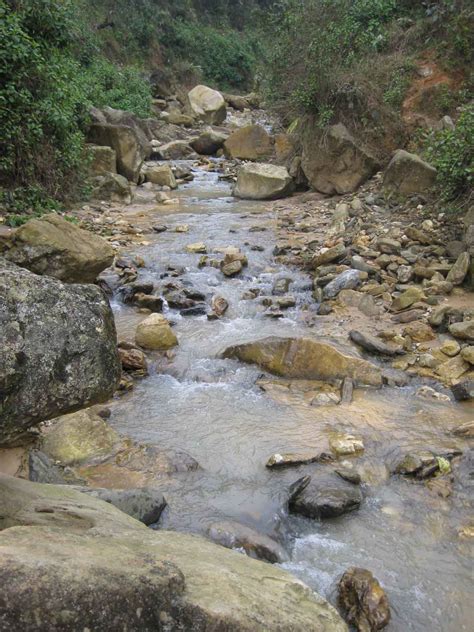 Photo story: Trekking along Sapa rice terraces in winter - The ...