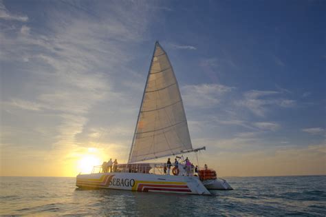 Catamaran Champagne Sunset Sail - Key West | Project Expedition