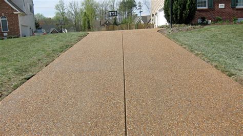 Exposed Aggregate Driveway Richmond VA – Stamped Concrete