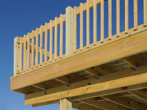 Deck Building: Materials and Construction Basics | HGTV