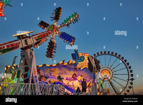 Europe, Germany, Bavaria, Munich, Oktoberfest, fairground rides Stock ...