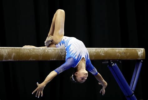 How Is Women's Balance Beam Scored in Gymnastics? | A Complete Guide to ...