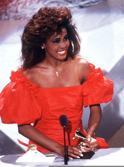 Whitney Houston Wins First GRAMMY Award In 1986 * Whitney Houston ...