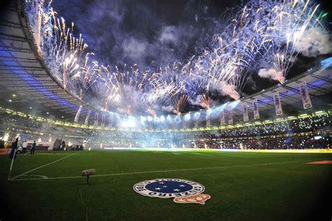 Fotos da torcida do Cruzeiro na decisão da Copa do Brasil - Superesportes