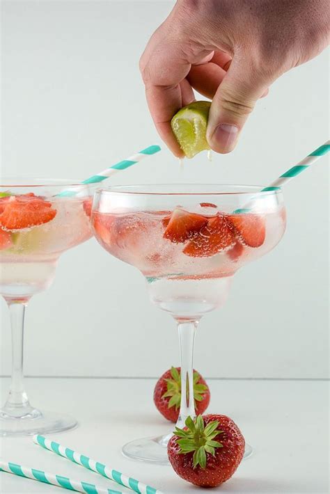 Strawberry lime Gin and Tonic | Ohmydish