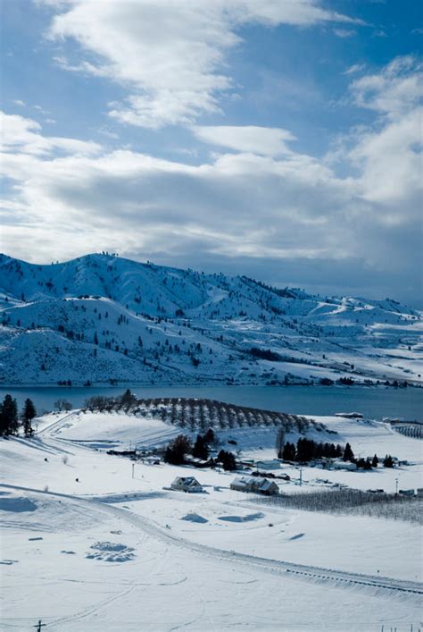 Lake Chelan Winter by snakstock on DeviantArt