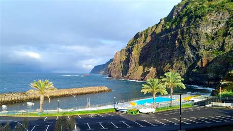 Piscinas de Ponta Delgada beach on the map with photos and reviews🏖️ ...