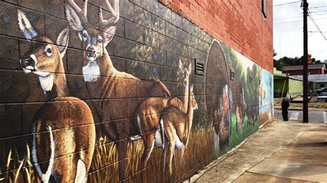 Download Free 100 + wildlife murals