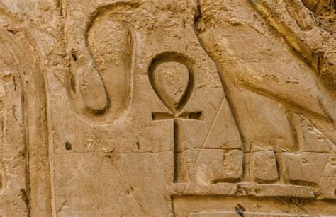 The Ankh Symbol - The facts & meaning of the Egyptian Cross