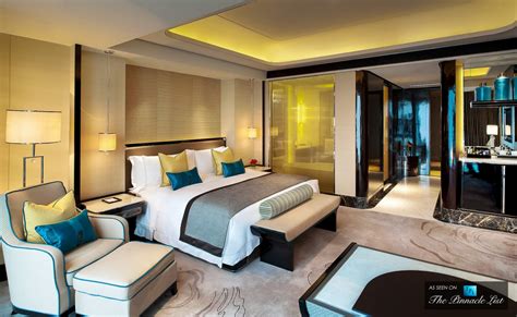 Luxurious Hotel Room Designs - Renov8 Construction