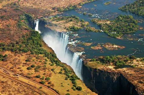 Victoria Falls, Zambia by © Pascal Boegli