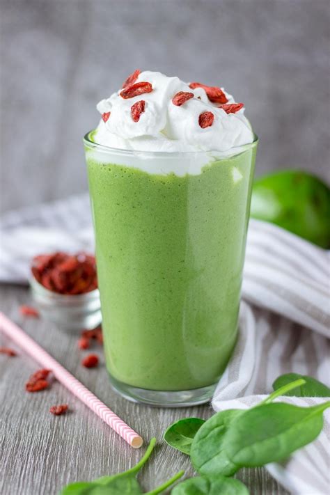 Matcha Smoothie | Natalie's Health