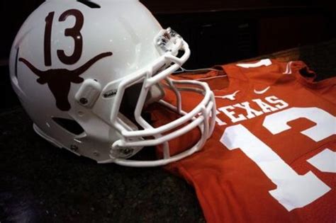 Texas Longhorns Football to Wear Throwback Helmets to Honor '63 Title ...