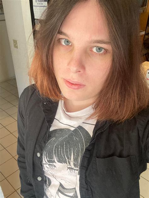 Hi! I'm MTF and want input on what sort of haircut to get that will ...