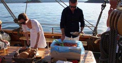 Oslo: Oslofjord Cruise with Seafood Dinner | GetYourGuide