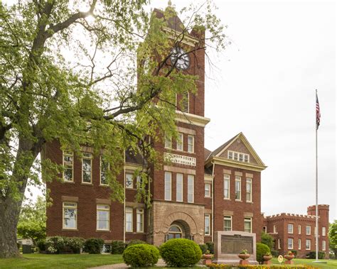 Dickinson County Courthouse (Iron Mountain, Michigan) | Stock Images ...