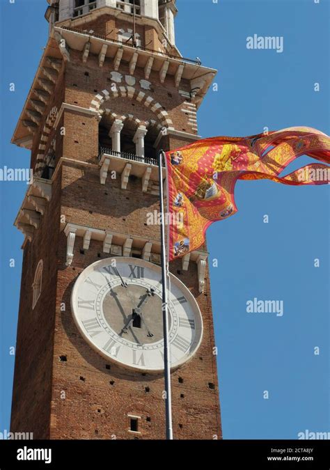 Verona romeo juliet hi-res stock photography and images - Alamy