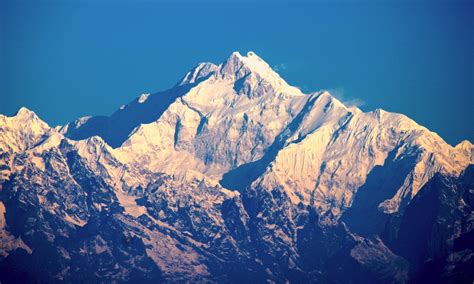 Kanchenjunga Mountain (Darjeeling) Photo Free Download - pgclick | Free ...