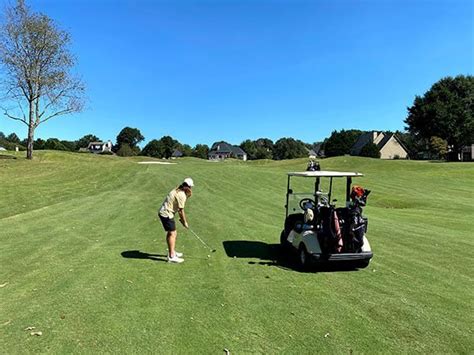 Types of Grass on a Golf Course - 6 Golf Grass Types and How to Play on ...