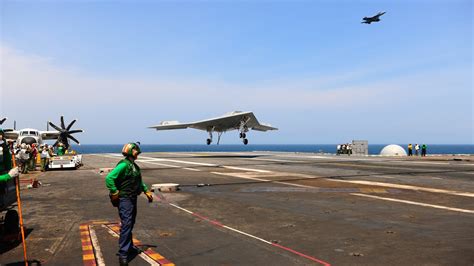 Hooked! X-47B comes in for a carrier landing - CNET