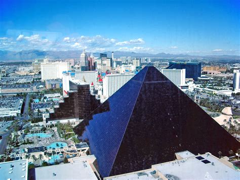 Luxor Hotel and Casino – Wikipedia