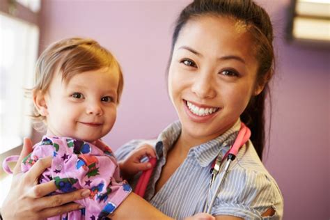 Five Tips for Choosing a Pediatrician