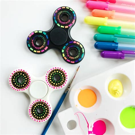 DIY Fidget Spinner Colorful Designs • Color Made Happy